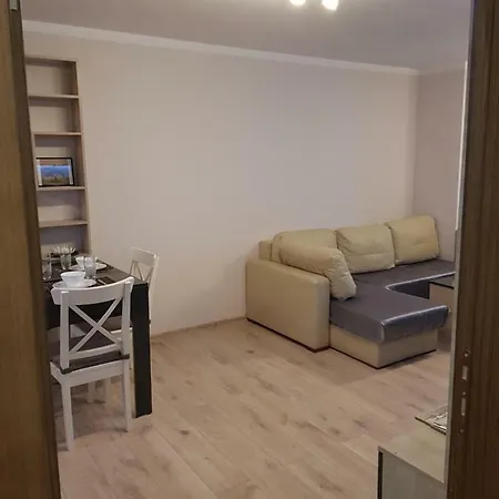 Hotell Хепи Апартмънтс *